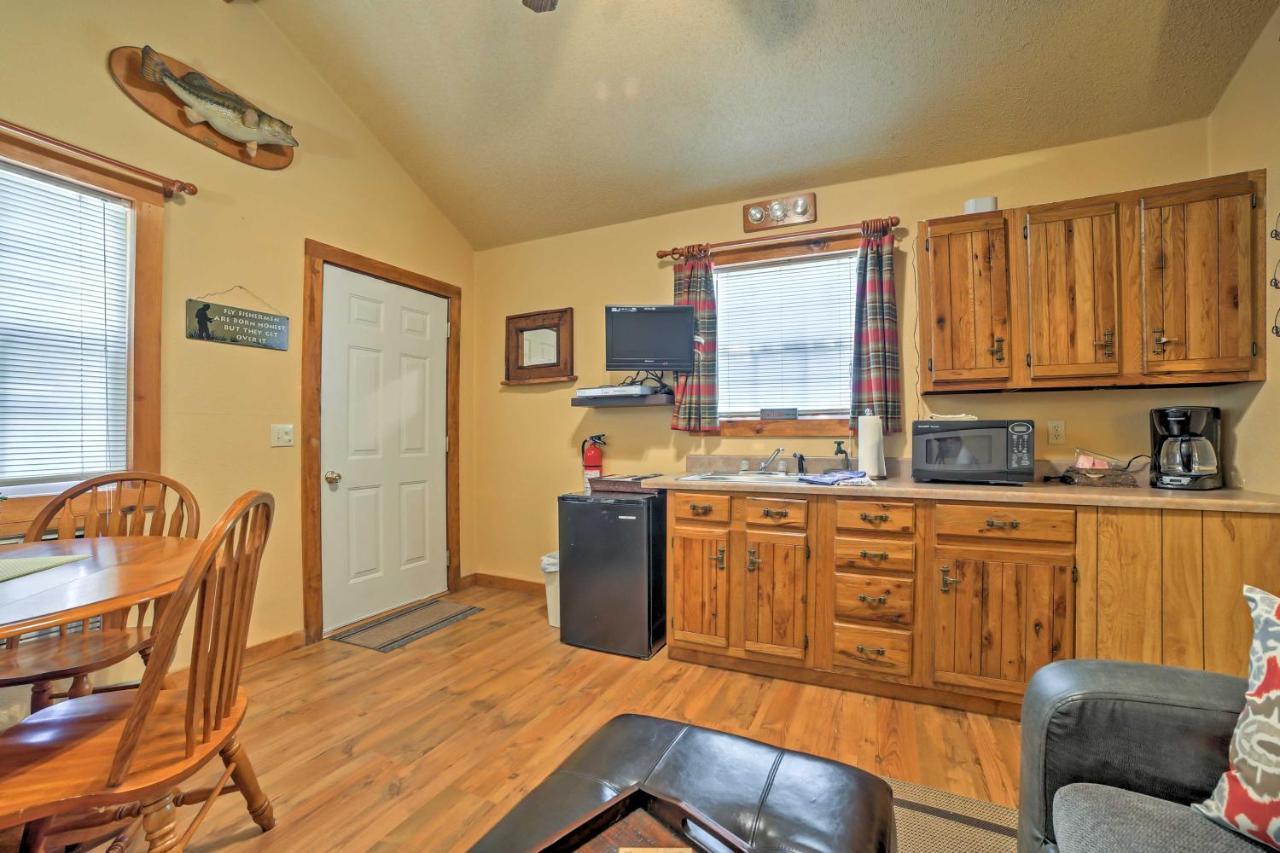 Branson Cabin With Deck Near Table Rock Lake! Zewnętrze zdjęcie