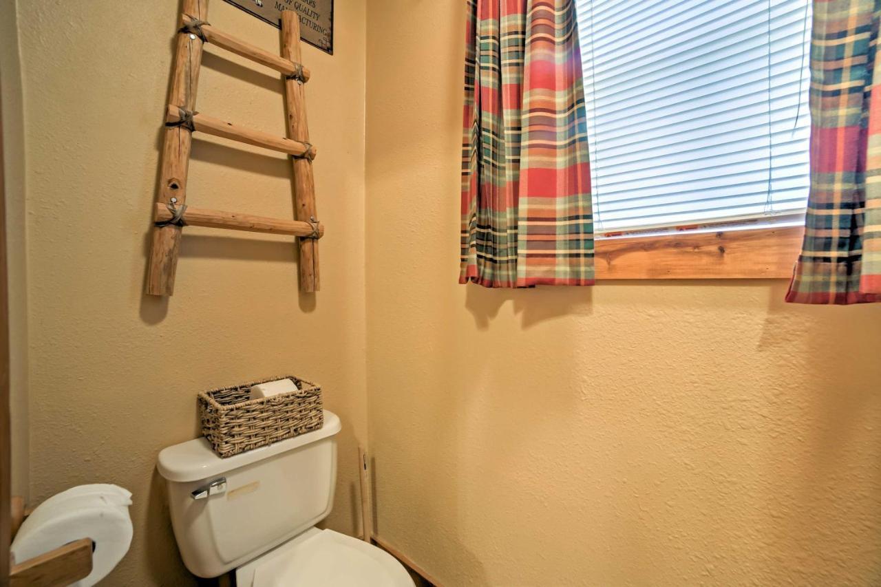 Branson Cabin With Deck Near Table Rock Lake! Zewnętrze zdjęcie